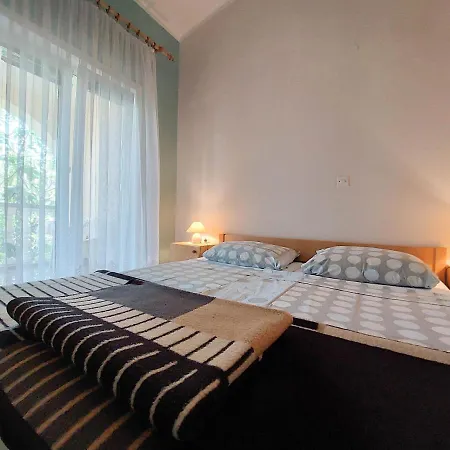 Baburic * Pinezici (Krk)