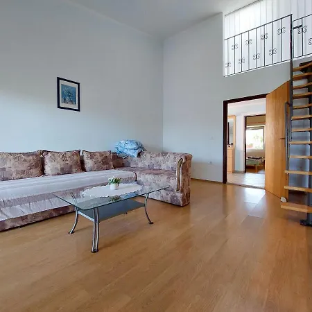 Baburic Apartment