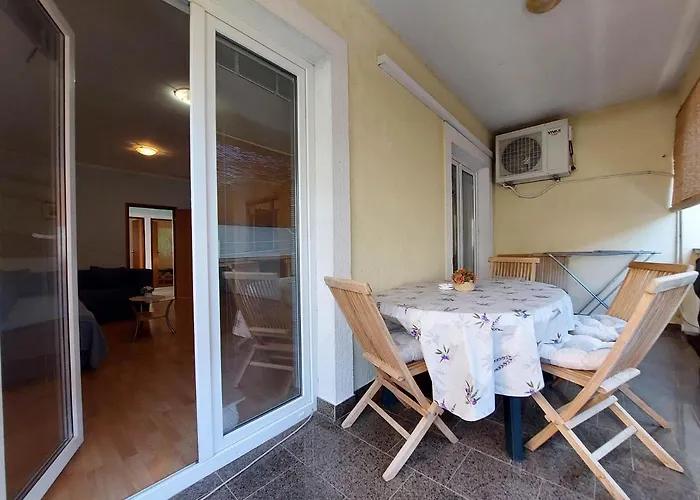 Baburic * Pinezići