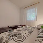 Baburic * Pinezići