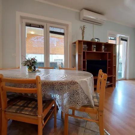 Baburic Appartement Pinezići